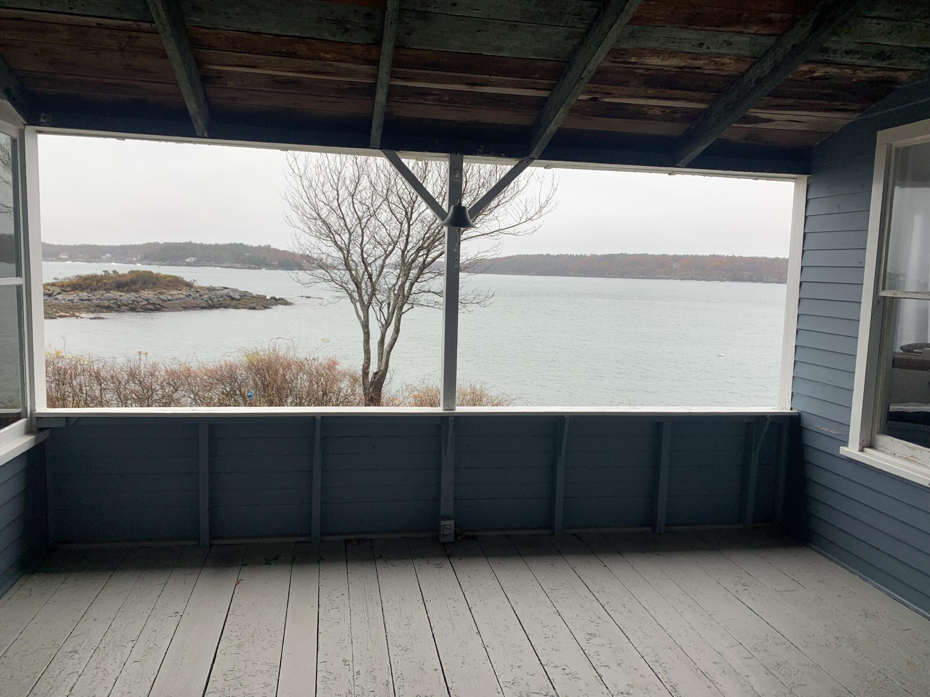 42 Thistle Lane Long Island ME 04050