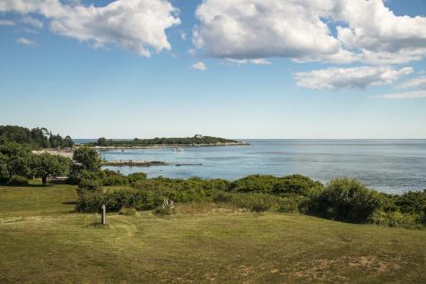 42 Thistle Lane Long Island ME 04050