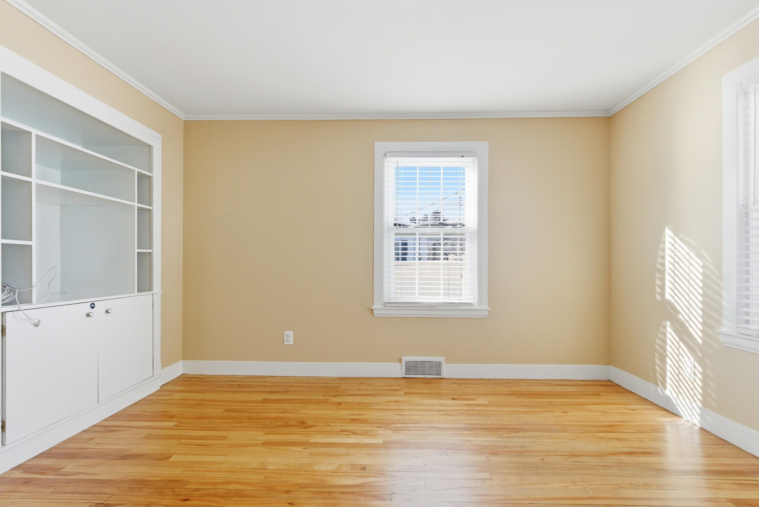 18 Nimitz Street Lewiston ME 04240