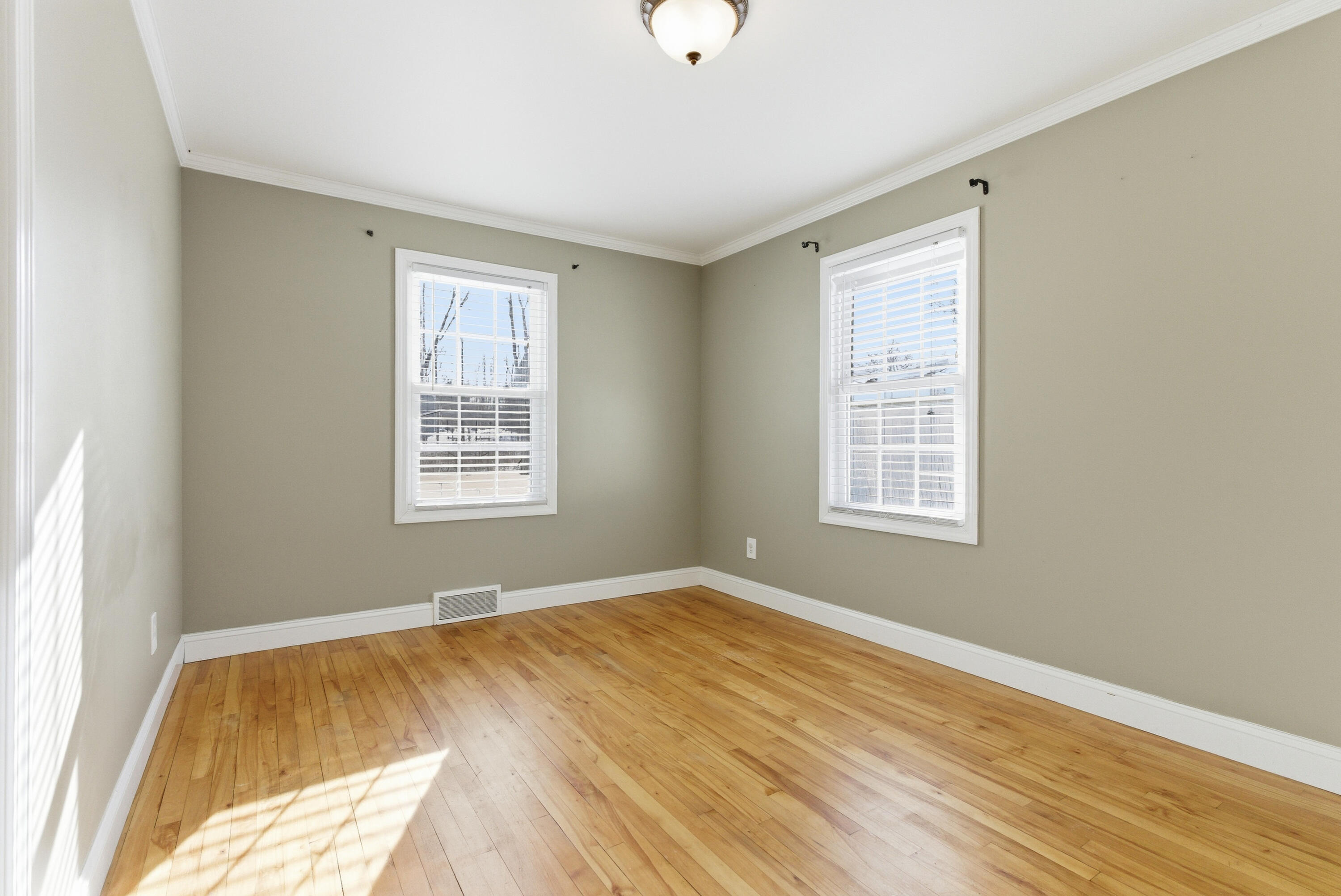 18 Nimitz Street Lewiston ME 04240