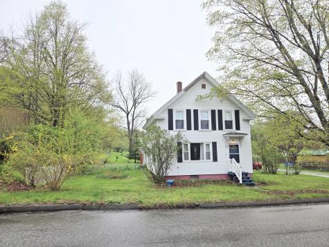 27 Cannard Street Gardiner ME 04345