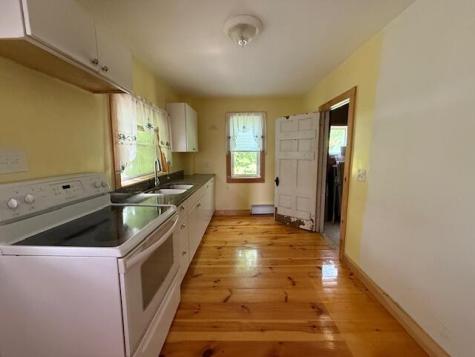 25 Pleasant Street Lubec ME 04652