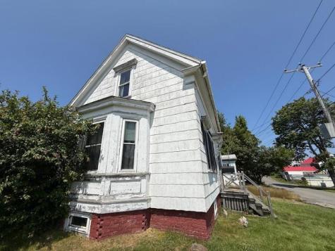 25 Pleasant Street Lubec ME 04652