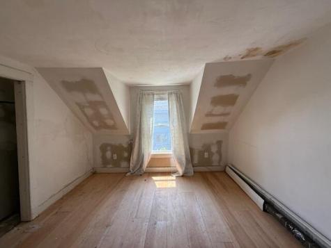 25 Pleasant Street Lubec ME 04652