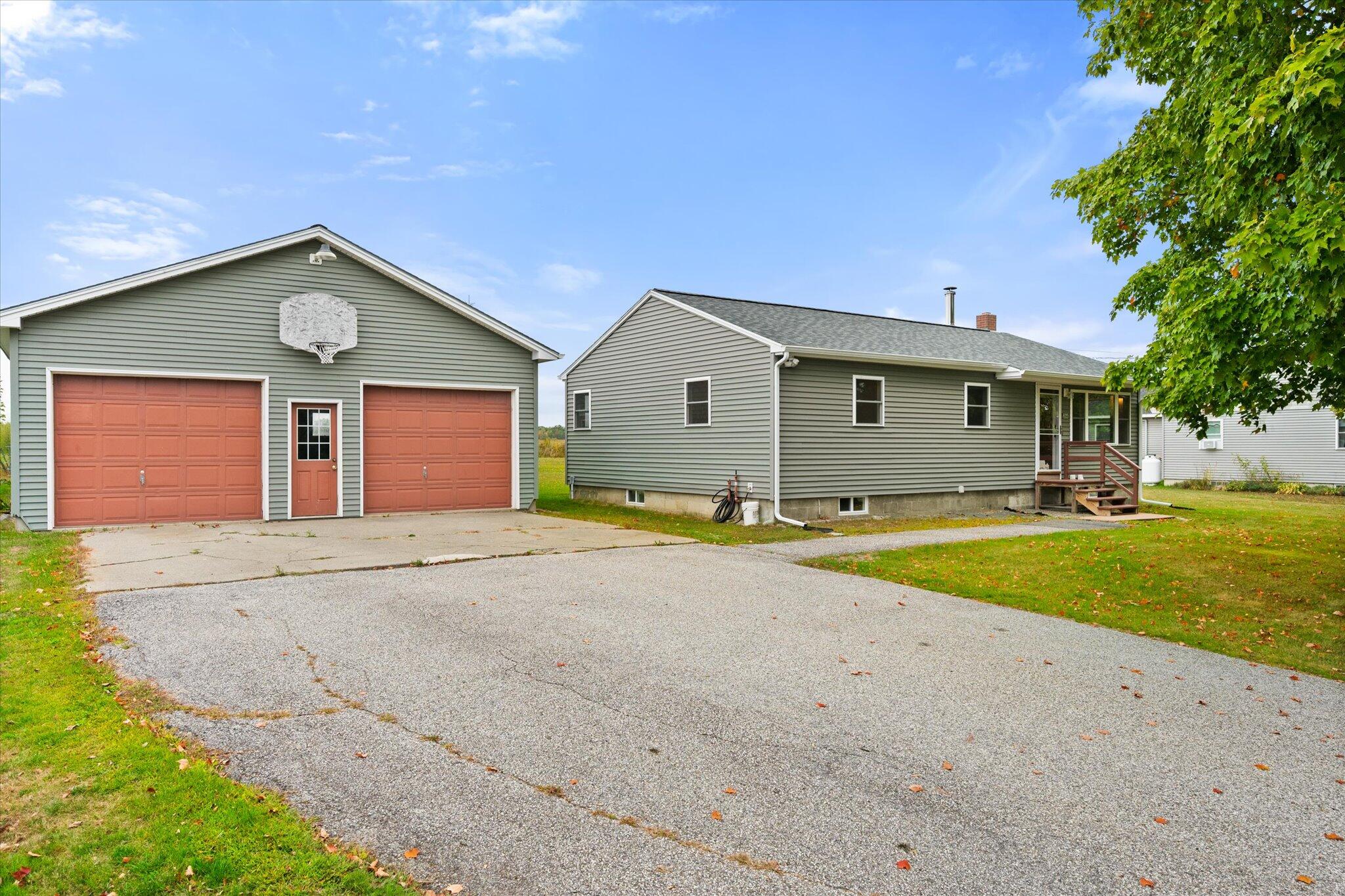 266 Old County Road Hampden, ME