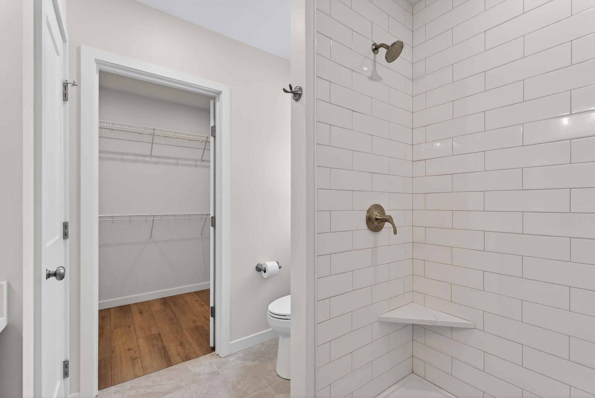 4 Brightons Way Poland ME 04274