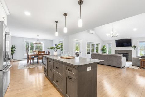 14 Theresa Masse Lane Scarborough ME 04074