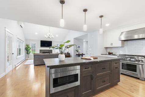 14 Theresa Masse Lane Scarborough ME 04074