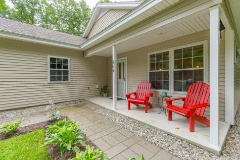 184 Yarmouth Road Gray ME 04039