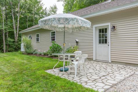 184 Yarmouth Road Gray ME 04039