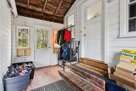 38 Falmouth Road Falmouth ME 04105