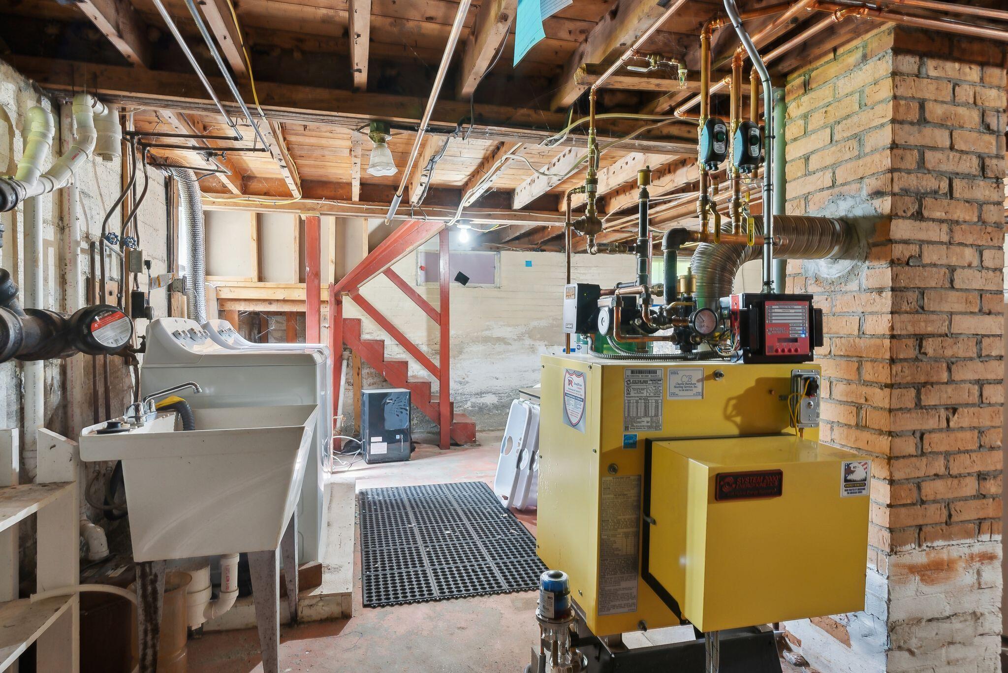 38 Falmouth Road Falmouth ME 04105