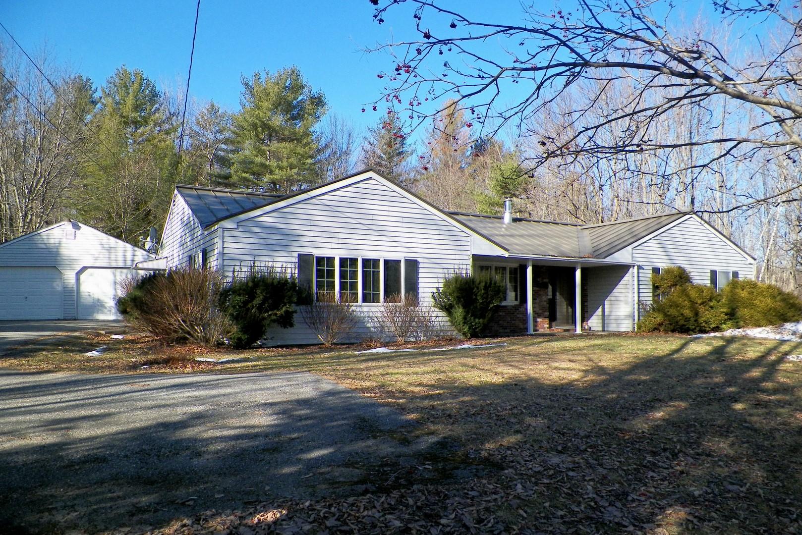 3066 Middle Road Sidney Maine Real Estate Listing MLS 1440863