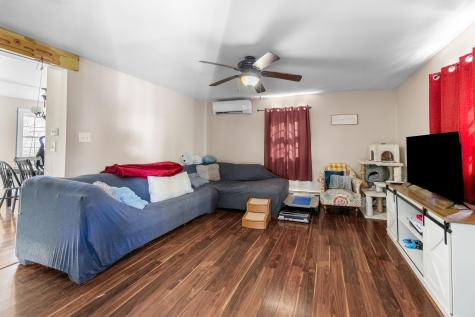 186 Warren Street Bangor ME 04401