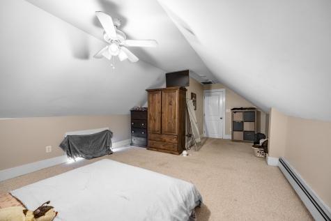 186 Warren Street Bangor ME 04401