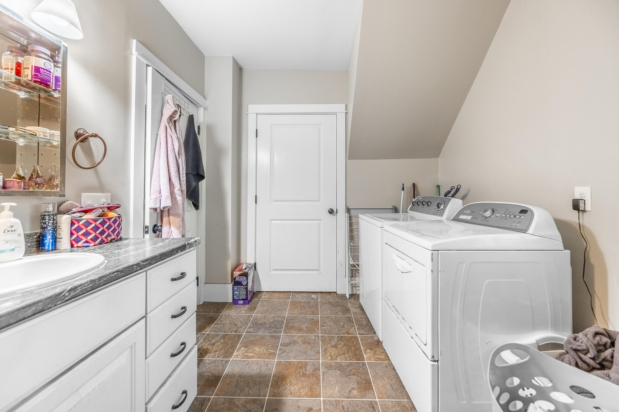 186 Warren Street Bangor ME 04401