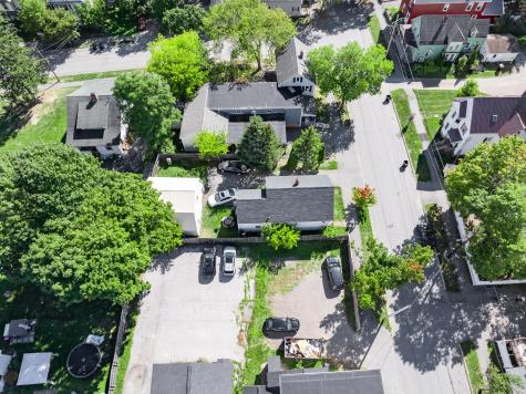 186 Warren Street Bangor ME 04401