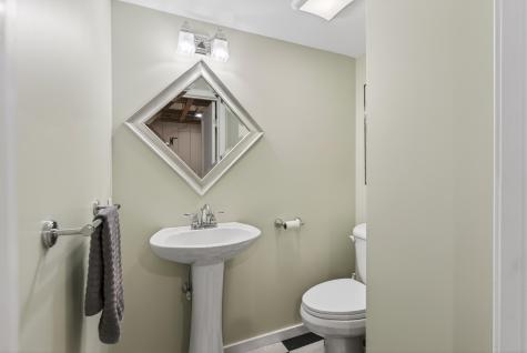14 Hillview Road Gorham ME 04038