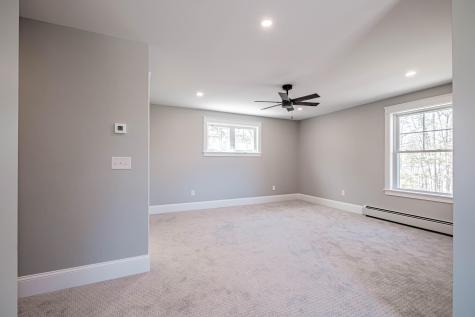 29 Hayfield Lane Windham ME 04062