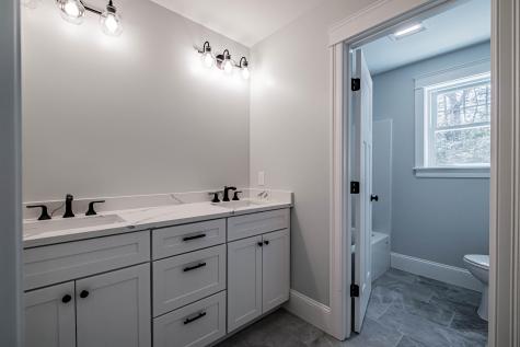 29 Hayfield Lane Windham ME 04062