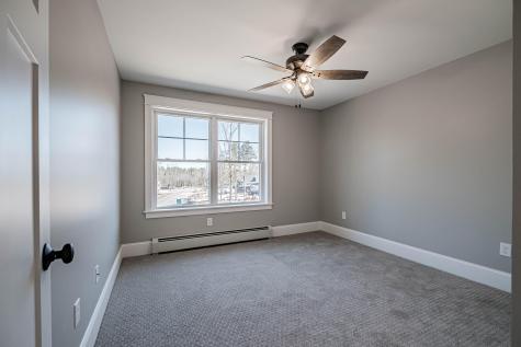 29 Hayfield Lane Windham ME 04062
