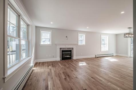 29 Hayfield Lane Windham ME 04062