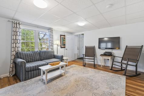 31 Beacon Street Extension York ME 03909