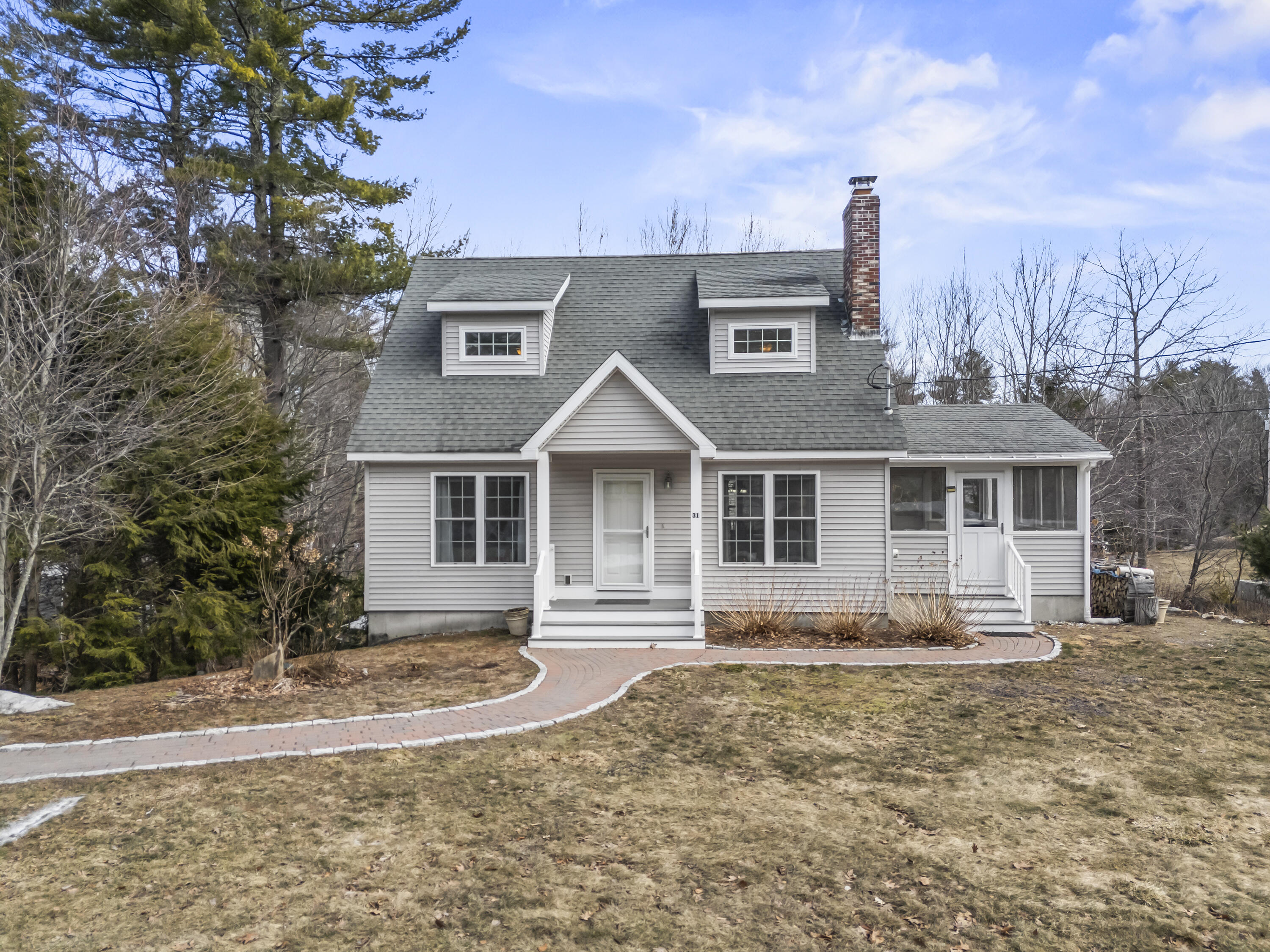 31 Beacon Street Extension York ME 03909