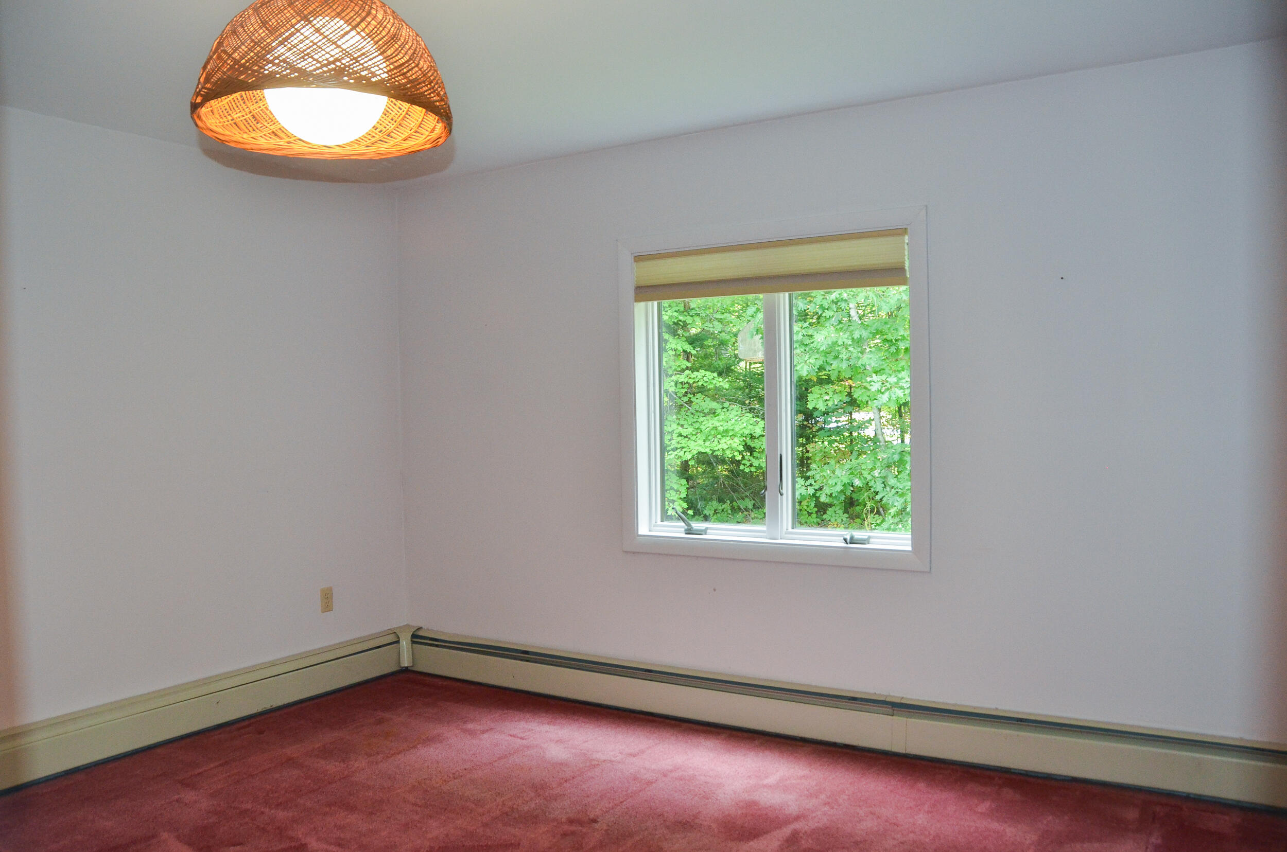 995 Eastern Avenue Chelsea ME 04330