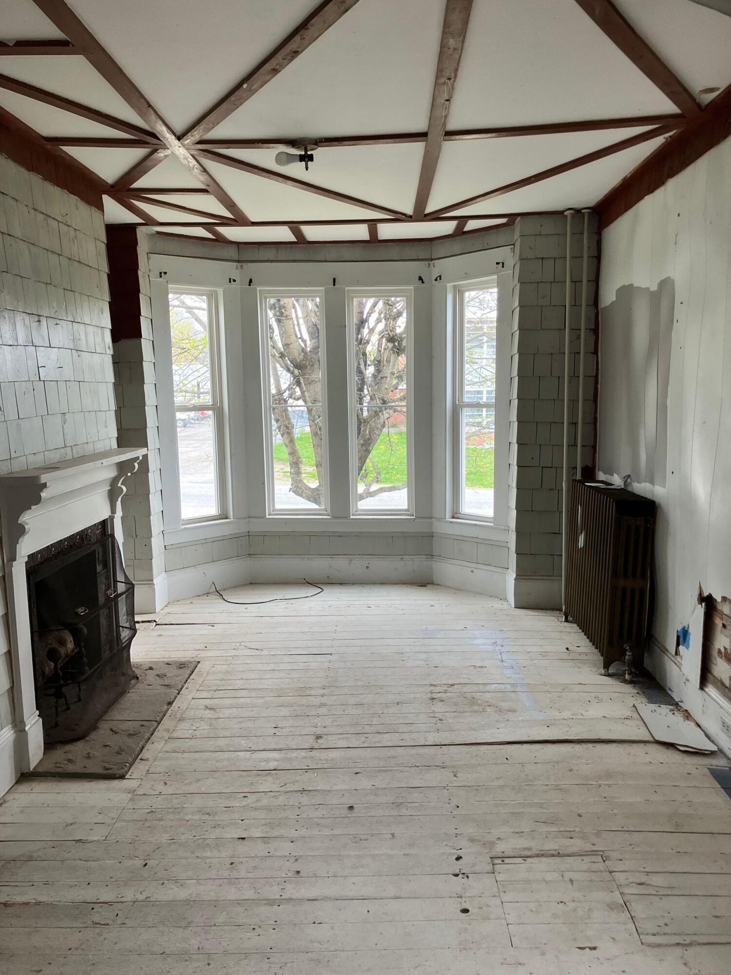 52 Church Street Calais ME 04619