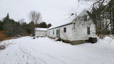 48 Dutch Gap Road Chesterville ME 04938