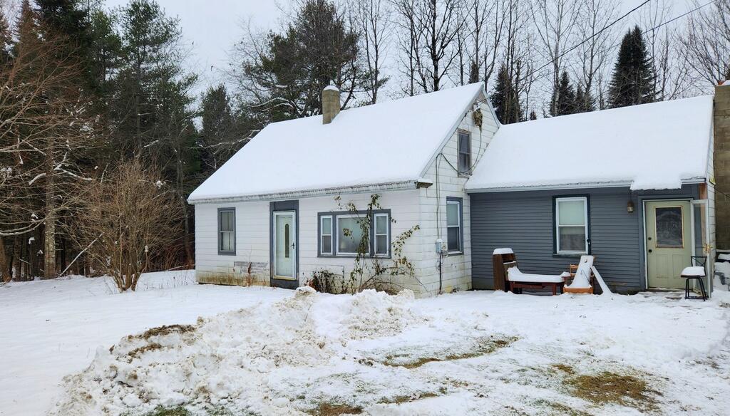 48 Dutch Gap Road Chesterville ME 04938