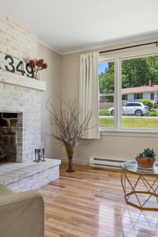 11 Cobb Hill Road Camden ME 04843