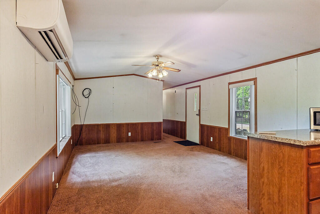 26 Rutabeggar Lane Farmingdale ME 04344