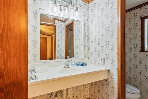 26 Rutabeggar Lane Farmingdale ME 04344