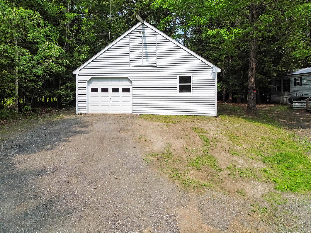 26 Rutabeggar Lane Farmingdale ME 04344