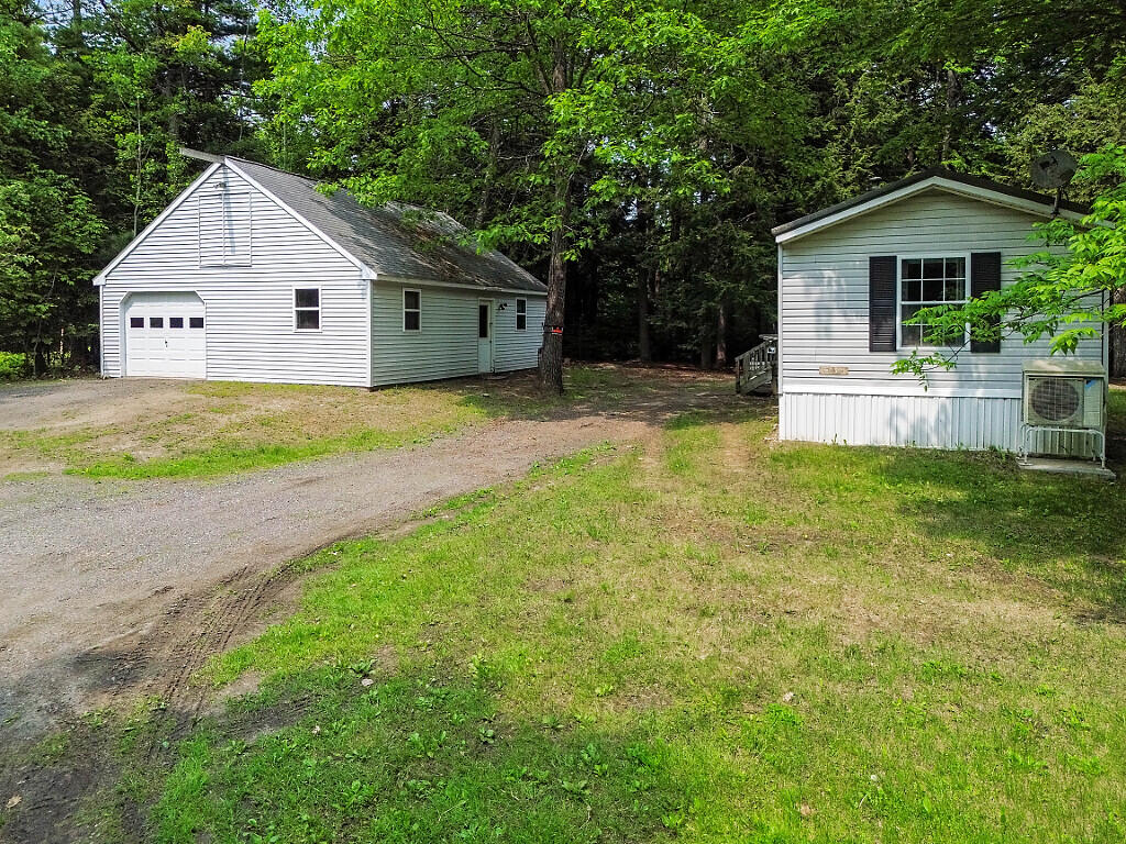 26 Rutabeggar Lane Farmingdale ME 04344