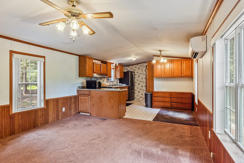 26 Rutabeggar Lane Farmingdale ME 04344