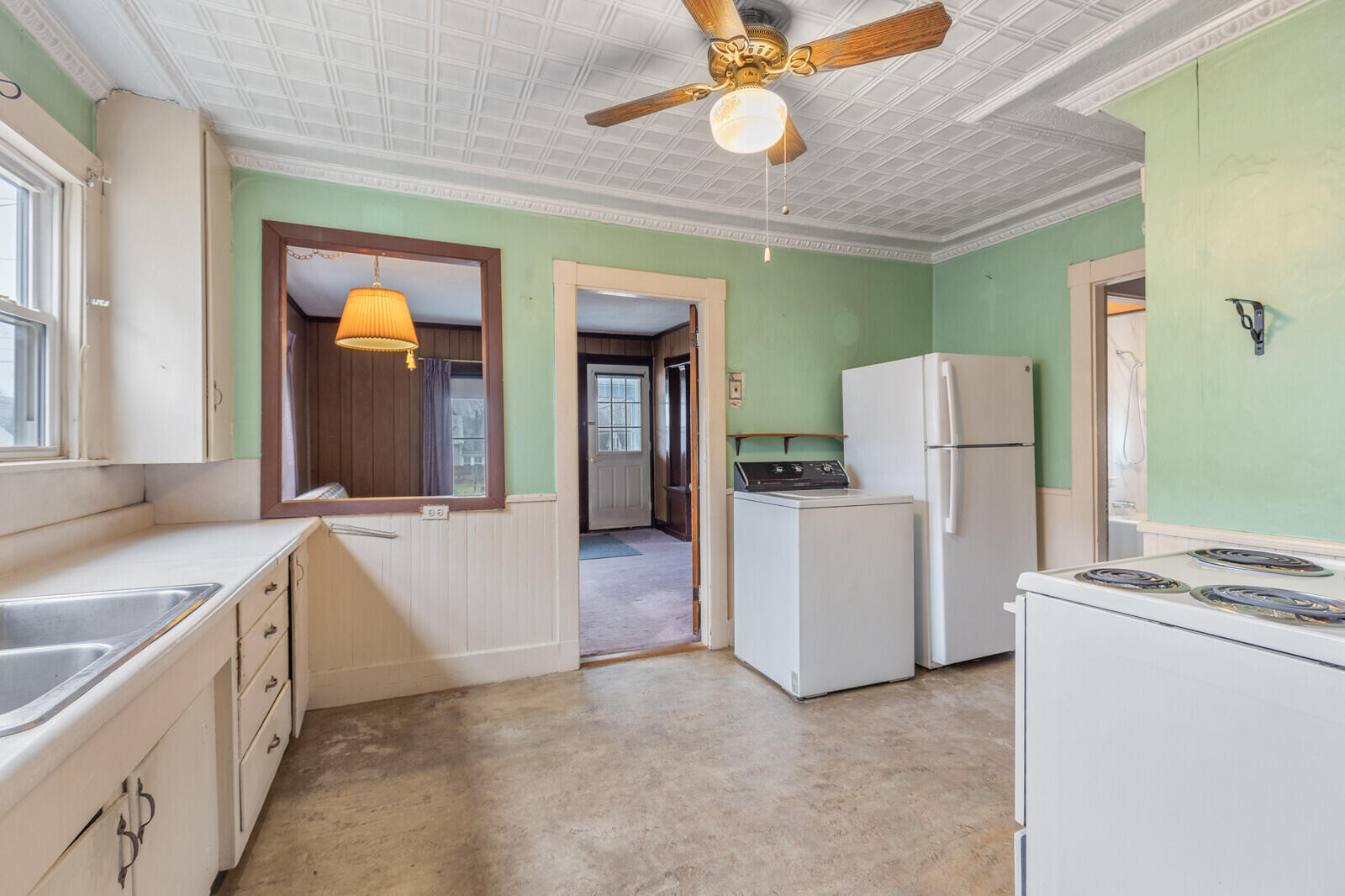 11 Russell Street Waterville ME 04901