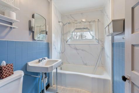 11 Russell Street Waterville ME 04901