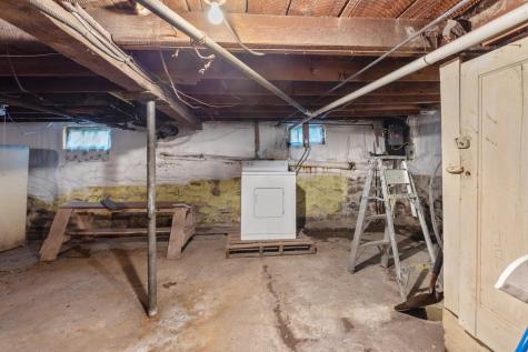 11 Russell Street Waterville ME 04901