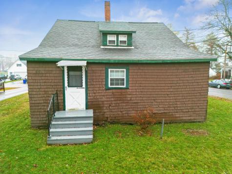 11 Russell Street Waterville ME 04901