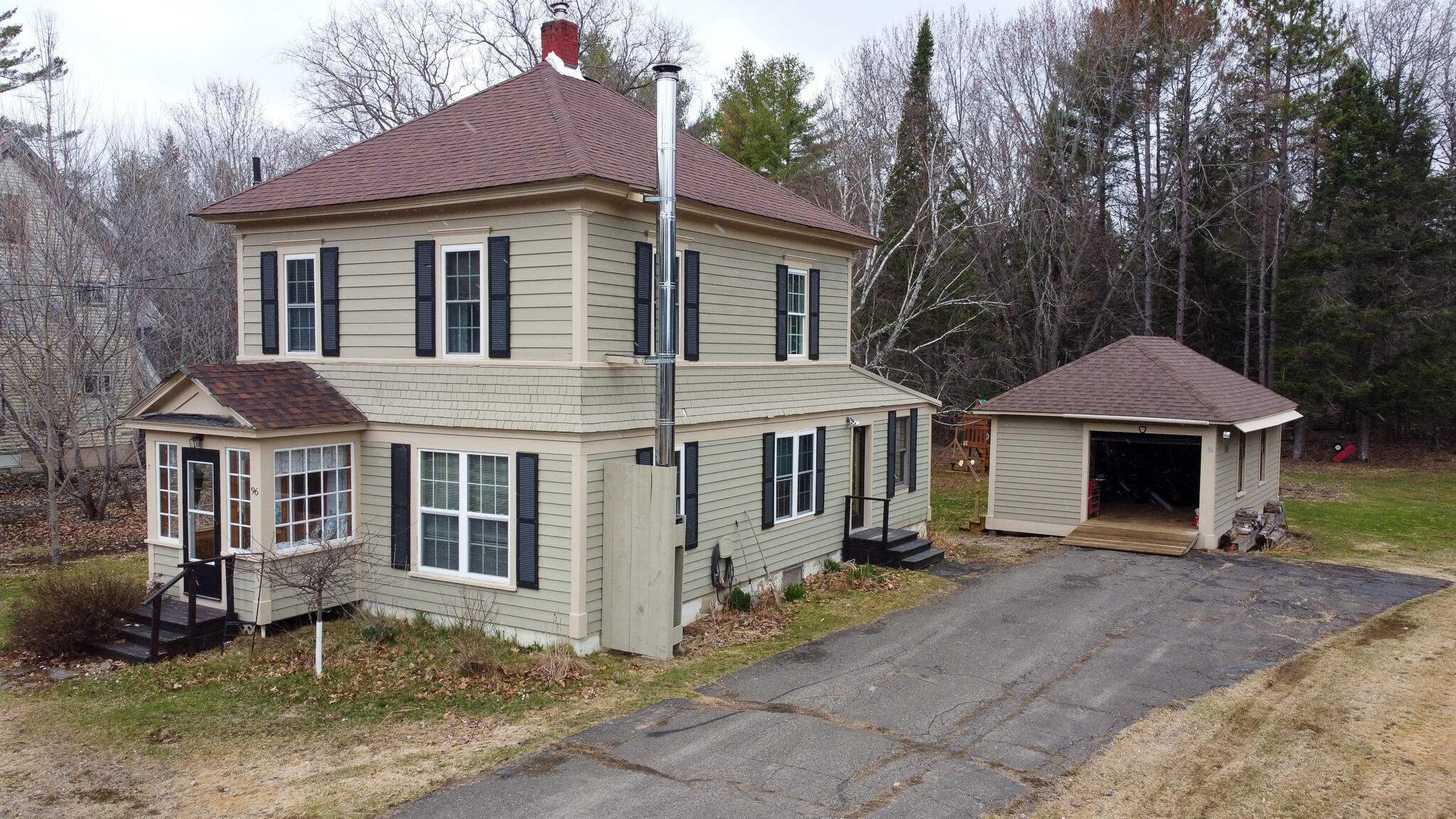 96 Houlton Road Island Falls ME 04747