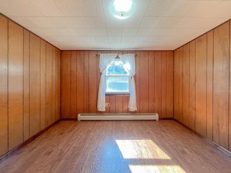 29 Eaton Drive Buxton ME 04093