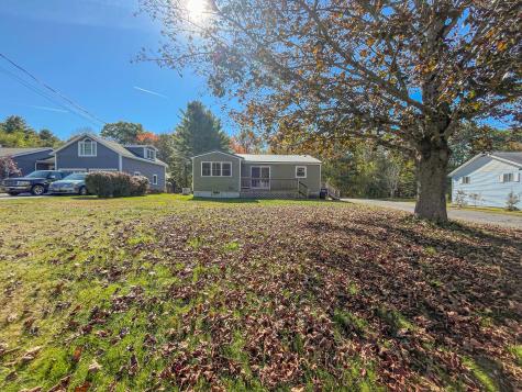 29 Eaton Drive Buxton ME 04093