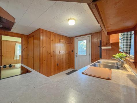 29 Eaton Drive Buxton ME 04093