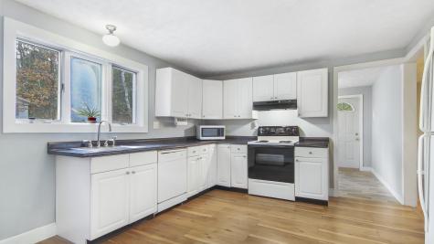 28 Edes Falls Road Naples ME 04055