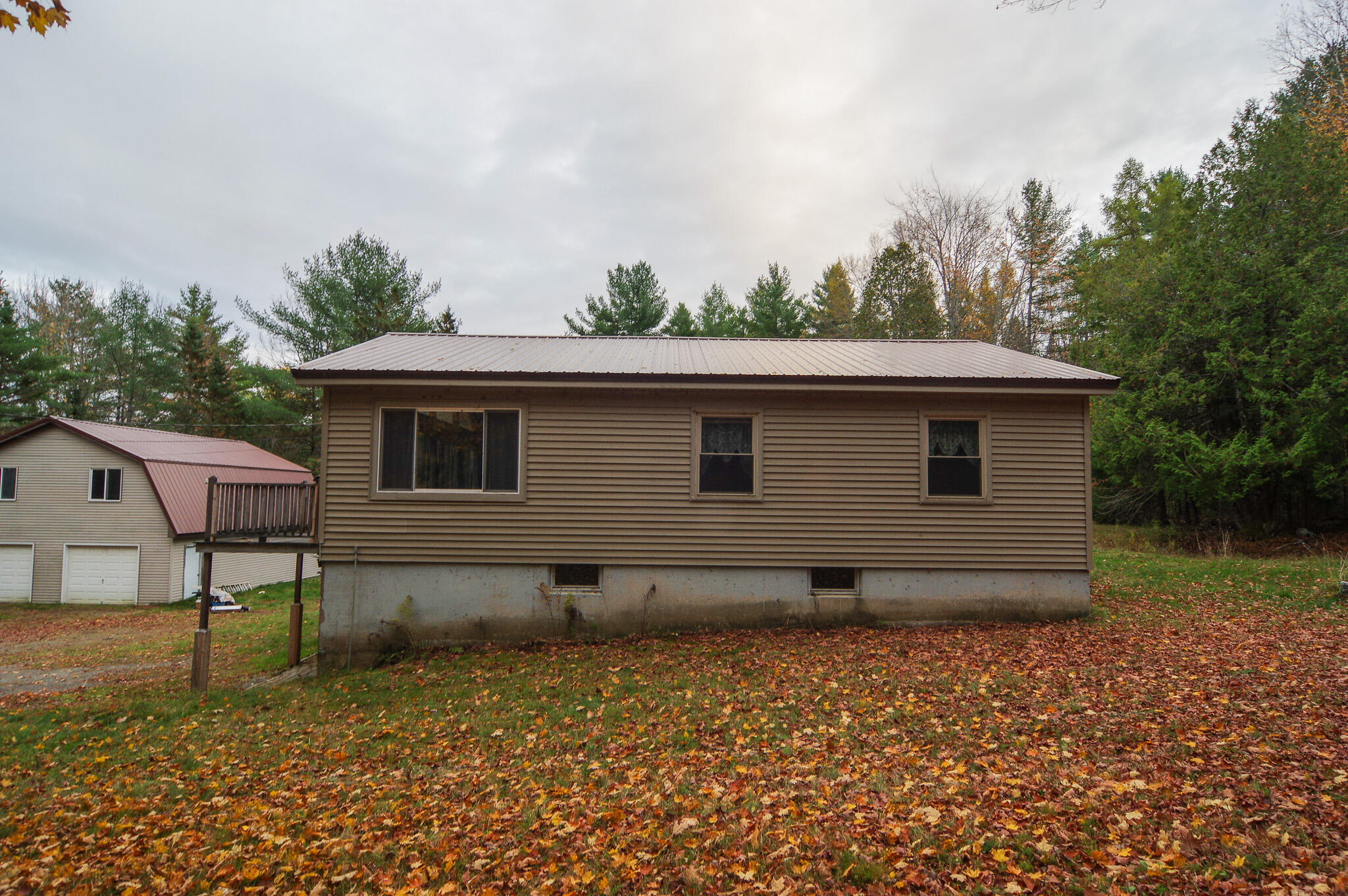 712 Avenue Road Corinth ME 04427