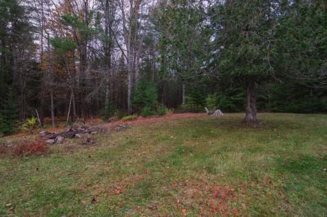 712 Avenue Road Corinth ME 04427