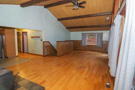 712 Avenue Road Corinth ME 04427